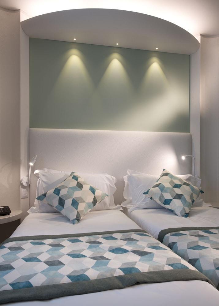 Ark Hotel 4*